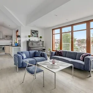 https://neptun-park-superior-seaside-apartment.gdanskhotel.org