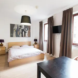 https://happyapart-pl-ul-krawiecka-1-just-in-center-old-town.hotelswroclaw.com